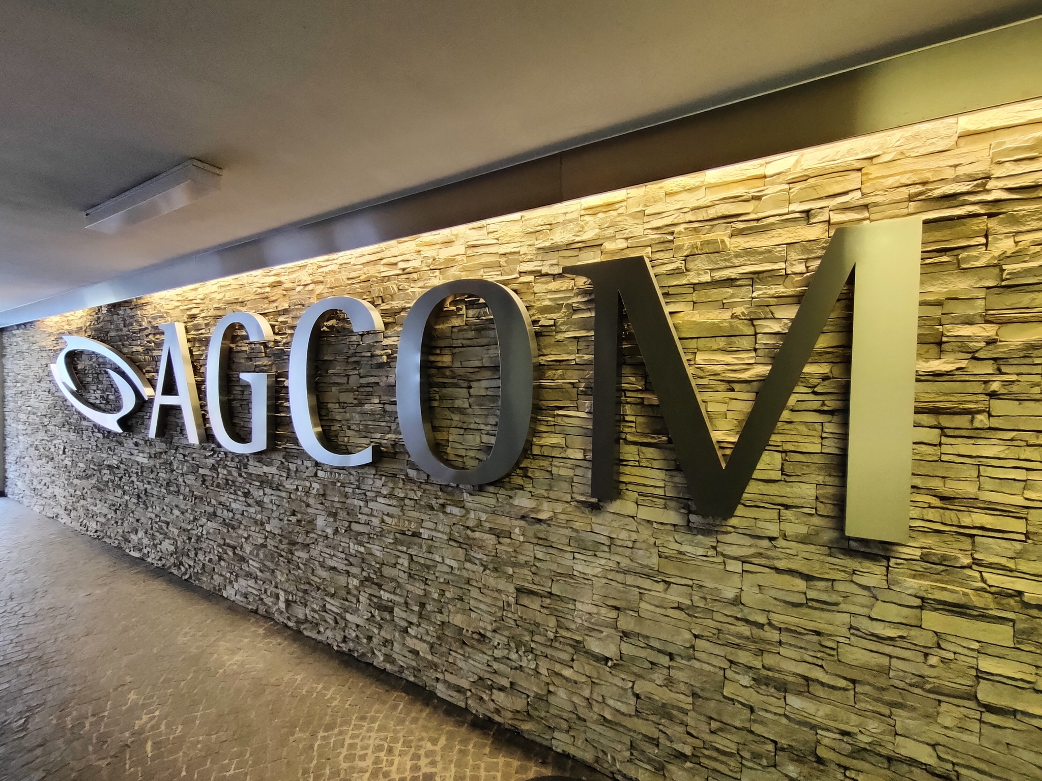 AGCOM